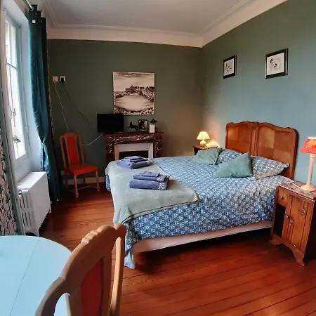 La Garenne Bed & Breakfast Bricquebec Exterior photo